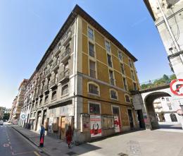 1   -  TOLOSA. SOLAR CON EDIFICIO A REHABILITAR EN EL CENTRO
