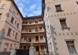 1   -  PISO EN VITORIA-GASTEIZ