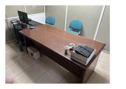 4   -  LOTE DE MOBILIARIO