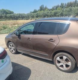 1   -  PEUGEOT 3008 1.6 HDI Blue Lio