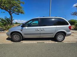 1   -  VEHÍCULO CHRYSLER VOYAGER