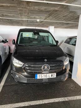 1   -  Furgoneta MERCEDES BENZ CITAN 110 CDI Tourer Matrícula 1516-LWD