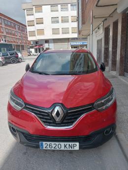 2   -  Vehículo turismo RENAULT KADJAR LIMITED TCe 97KW. matrícula 2620 KNP