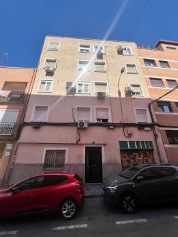 1   -  SOCIEDAD CON 9 VIVIENDAS EN VALLECAS (MADRID)