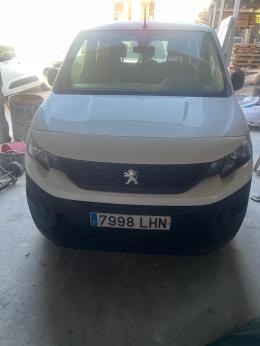 11   -  Vehículo PEUGEOT RIFTER ACCESS BL