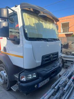 15   -  Camión RENAULT D16 HIGH R4X2 280E6