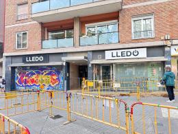 2   -  MAGNÍFICO LOCAL EN BARCELONA