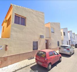  UNIFAMILIAR EN OLIVARES (SEVILLA)