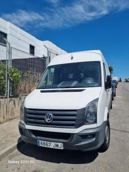  VOLKSWAGEN CRAFTER y NISSAN QASHQAI