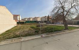 INMUEBLES EN LEGANES Y SOLAR EN CAMARENILLA